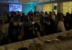 6566eb52-1fbe-417b-b4ff-a76d70224cb3