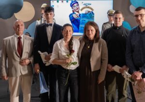 pożegnianie maturzystów